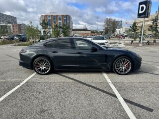 Porsche Panamera Turbo 4.0 V8 404kW