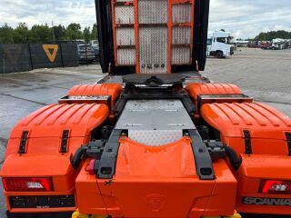 Scania S580 6x2 427кВ