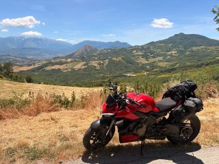 Ducati Streetfighter V4 V4 153kW