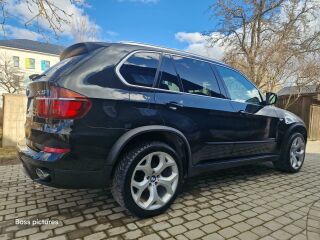 BMW X5 3.0 225кВ