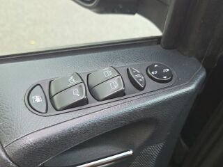 Mercedes-Benz Viano Eelsooe 3.0 165кВ