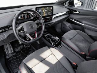 Volkswagen ID.4 GTX 77kwh 4x4 Motion Max equipment 300hp 220кВ