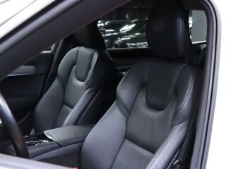 Volvo V90 AWD Inscription 2.0 T6 Recharge Plug-In 186кВ
