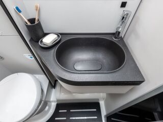 Mobilvetta KEA KOMPAKT 64 - TRUMA DIESEL - LiFePo4 - SOLAR -  2.2 R4 EURO VI E 103kW