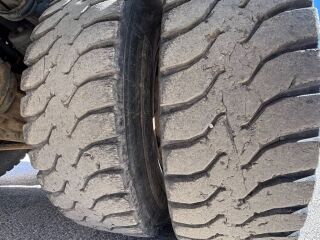 Mercedes-Benz Arocs 3258 8x4*4 STEEL 425кВ