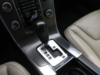 Volvo V60 D3 2.0 120kW