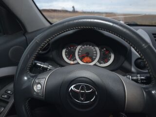 Toyota RAV4 2.2 130kW