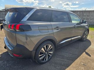 Peugeot 5008 2.0 130kW