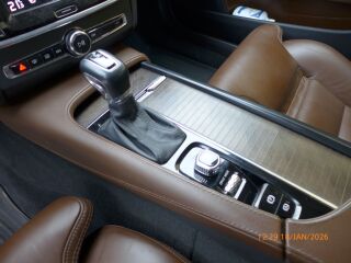 Volvo V90 Cross Country AWD Pro 2.0 R4 T5 184kW