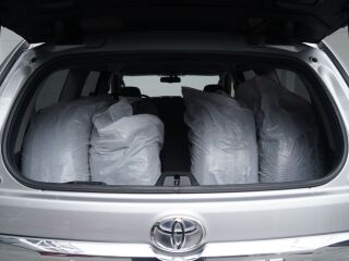Toyota Land Cruiser Executive Luxury 2.8 130kW