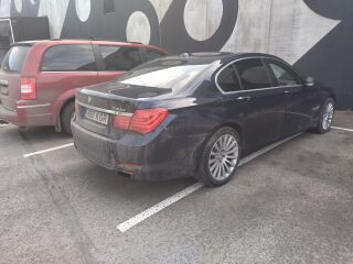 BMW 740 3.0 225kW