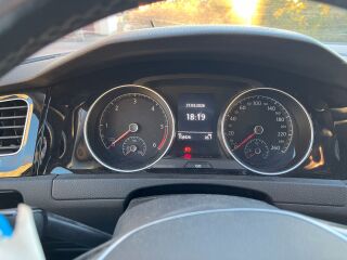 Volkswagen Golf 1.6 81kW