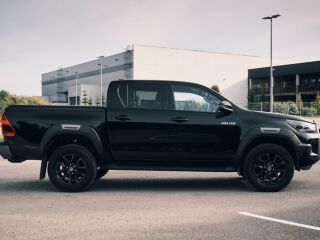 Toyota Hilux 2.8 150кВ
