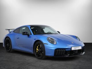 Porsche 911 Carrera 4 GTS Coupe T-Hybrid 398kW