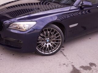 BMW 750 iL M-Pack xDrive 4.4 V8 N63B44 300kW