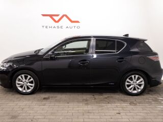 Lexus CT 200h 1.8 73kW