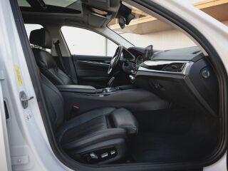BMW 530 Sportpakett 3.0 195kW