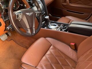 Bentley Continental Flying Spur Speed 6.0 V12 449кВ