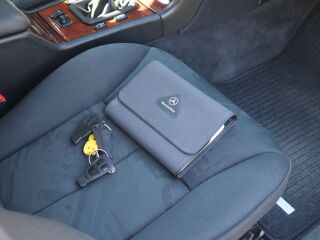 Mercedes-Benz E 220 2.2 R4 70kW