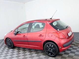Peugeot 207 Elegance 1.4 70kW