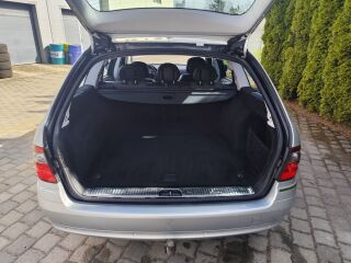 Mercedes-Benz E 320 AVANTGARD 3.0 CDI 165kW