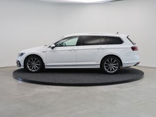 Volkswagen Passat R-line 4Motion 2.0 147kW