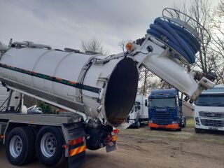 Scania P420 6x2x4 309kW