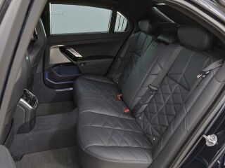 BMW 740 d xDrive M-Sportpakett 3.0 210кВ
