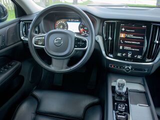 Volvo S60 Inscription Intelli Safe Wntr PRO 2.0 B4 MHEV Kerghübriid 145kW