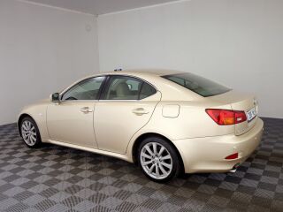 Lexus IS 250 Comfort ATM 2.5 153kW