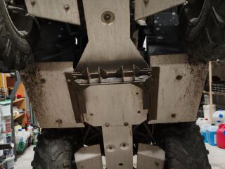 Kawasaki KVF 750 Brute Force 750 V2 Pritsung 37kW