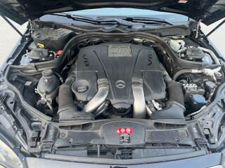 Mercedes-Benz E 500 AMG Sport package 4.7 V8 Twin turbo 300kW
