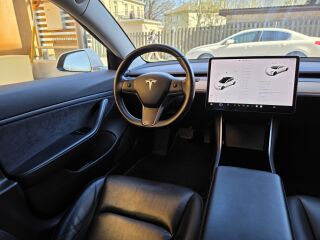 Tesla Model 3 Long range 324kW
