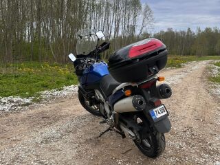 Suzuki V-Strom 1000 72kW