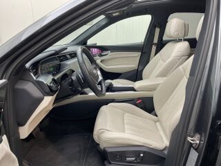 Audi e-tron Sportback 55 300kW
