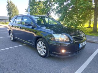 Toyota Avensis 2.0 93kW