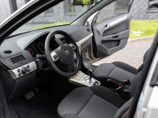 Opel Astra Comfortline 1.6 85kW