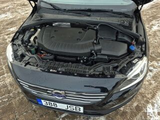 Volvo V60 2.4 162kW