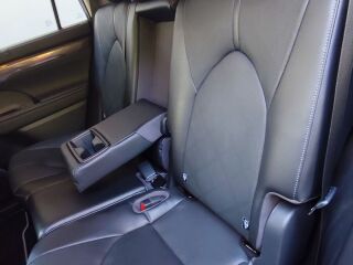 Toyota Highlander Premium 140kW