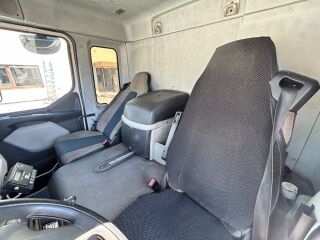 Volvo FL210 4X2 EURO6 + CARRIER SUPRA 550 158kW