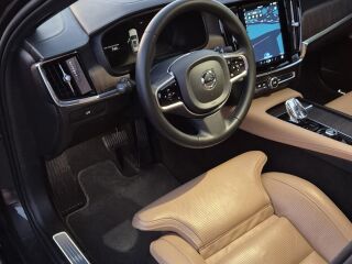 Volvo V90 Cross Country 2.0 173kW