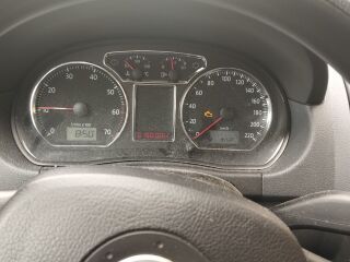 Volkswagen Polo 1.4 55кВ