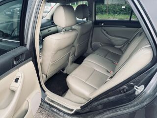 Toyota Avensis Executive Limited Edition 2.2 R4 D-4D CAT 130kW
