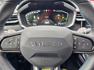 Lynk & Co 01 MORE PHEV 1.5 Twin-Engine PHEV 192kW