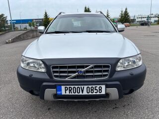 Volvo XC70 Summum AWD 2.4 D5 136kW