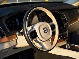 Volvo XC90 INSCRIPTION EXPRESSION H&K INTELLI SAFE PRO 2.0 T8 288kW