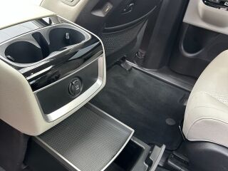 Kia Carnival Signature 2.2 CRDi 148kW