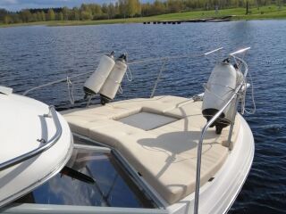 Bayliner 17.08.25 5.7 200kW