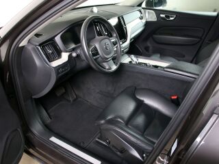 Volvo XC60 AWD INSCRIPTION INTELLI SAFE PRO MY22 2.0 T6 Recharge Plug-In-Hybrid 251kW