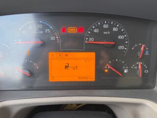Volvo FE 330 Side open